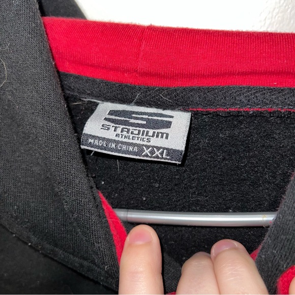 NCAA | Men’s Louisville Hooded Sweatshirt - Picture 6 of 6